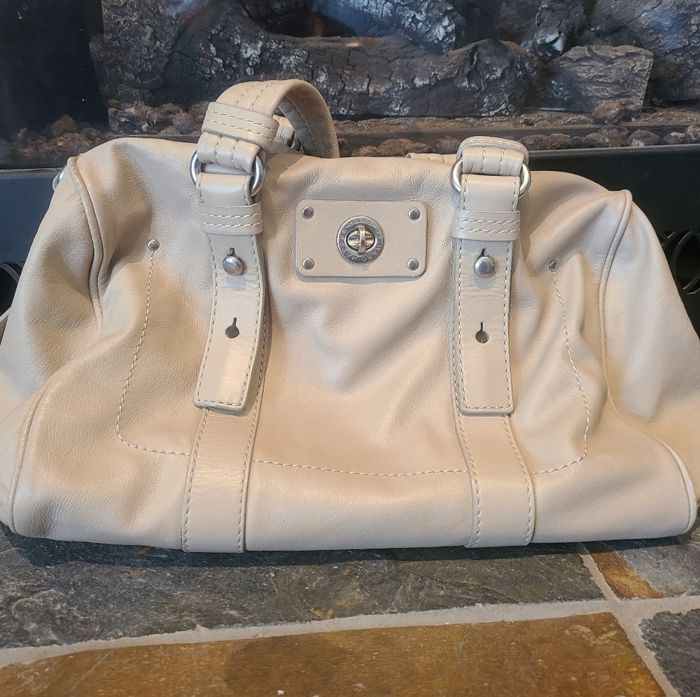 Marc Jacobs Beige Leather Totally Turnlock Lil Shifty Shoulder Bag Purse